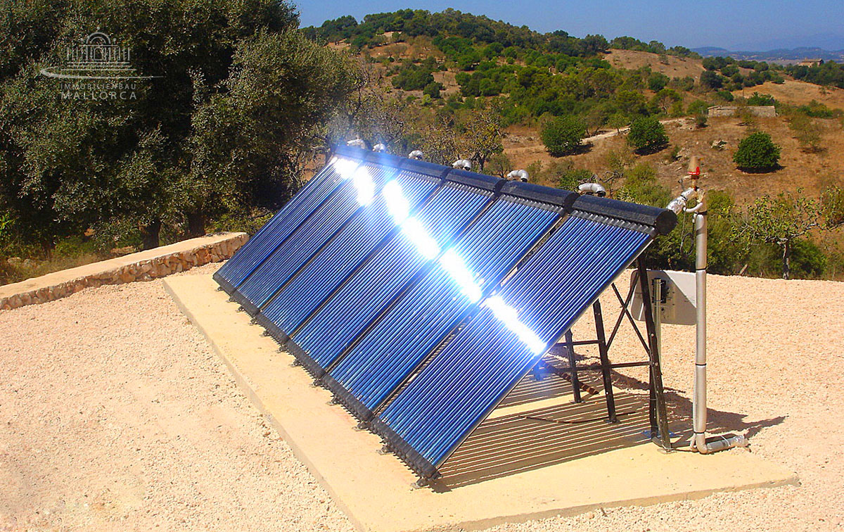 Solar Mallorca. Finca autark leben mit Solar auf Mallorca. Sonne als Energiequelle Mallorca.
