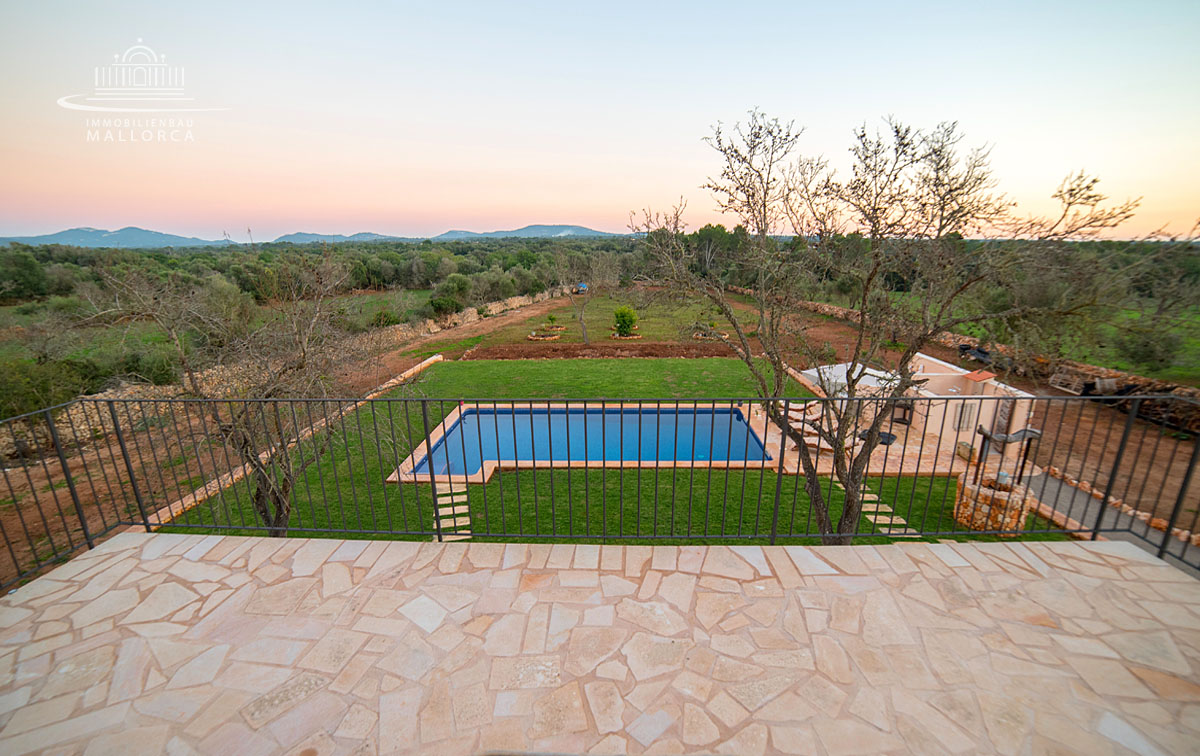 Landsitz auf Mallorca erwerben, Immobilie als Investition auf Mallorca, purchase land property Mallorca, invest in real estate in Mallorca  
